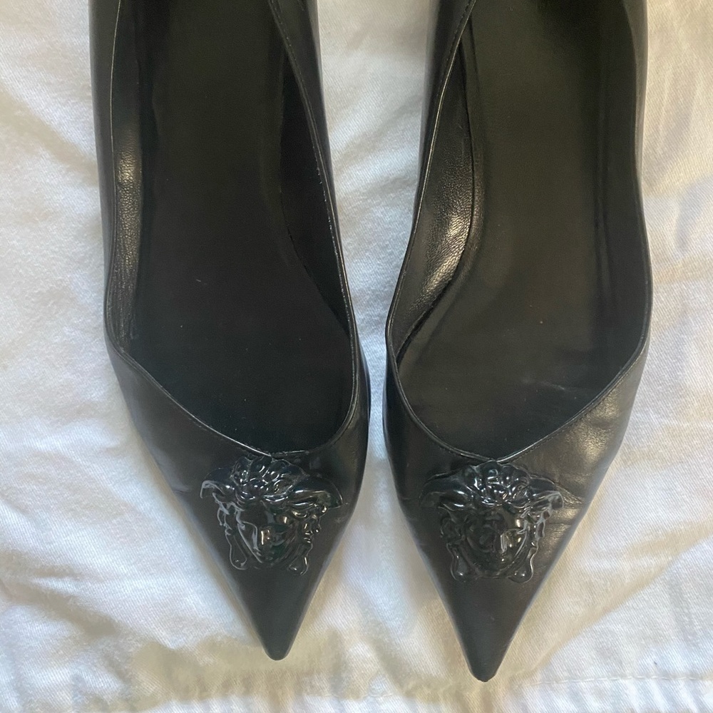 VERSACE MEDUSA BALLET FLATS